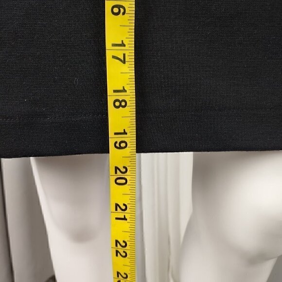 Merona Women's Black Pull On A-Line Stretch Back Zipper & Hook Skirt Size 2 - Picture 6 of 10